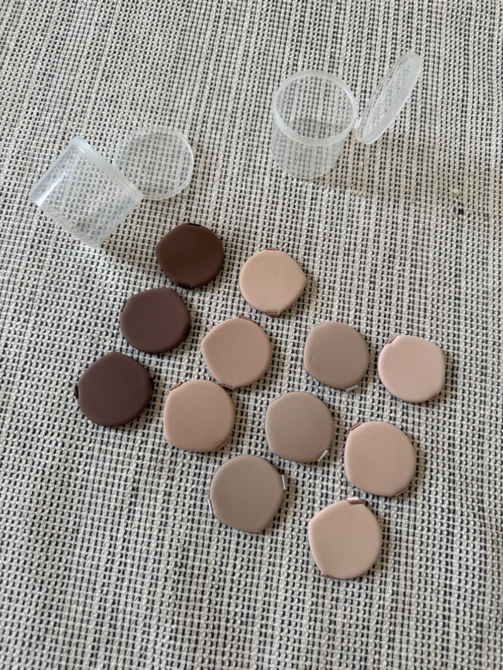 12 Neutral Silicone Makeup Sponge Pads - Assorted Beige & Brown Set